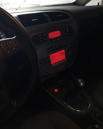 Seat Leon cena 13500 przebieg: 260000, rok produkcji 2008 z Poznań małe 56